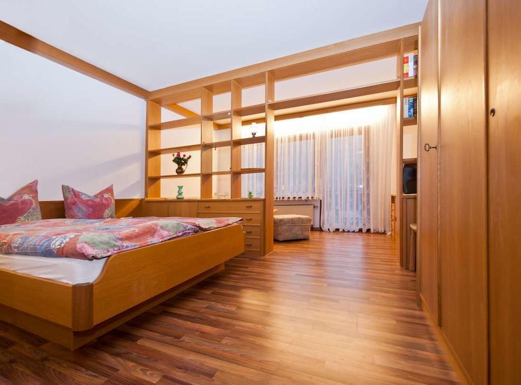 Hotel Landgasthof-Pension Ochsen Forbach Pokoj fotografie